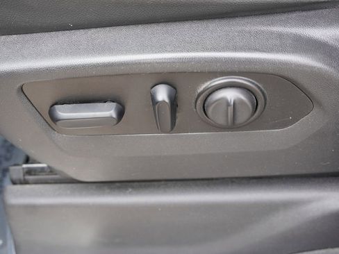 Used 2020 Chevrolet Silverado 1500 RST w/ All-Star Edition image 22