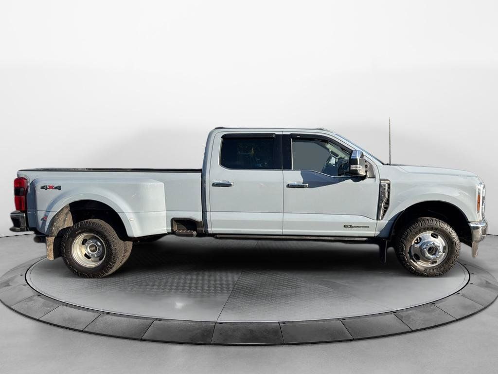 Used 2025 Ford F350 King Ranch AWD/4WD image 5