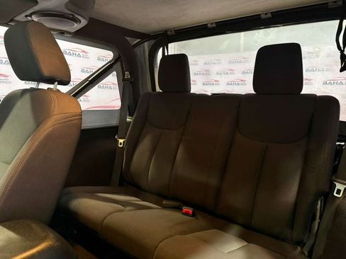 Used 2013 Jeep Wrangler Sport image 31