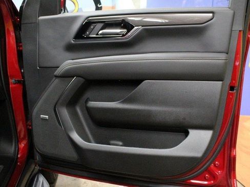 New 2026 GMC Yukon Elevation image 10