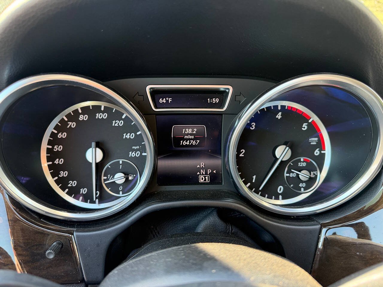 Used 2015 Mercedes-Benz ML 250 BlueTEC 4MATIC image 17