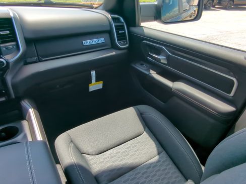 New 2026 RAM 1500 Big Horn AWD/4WD image 15