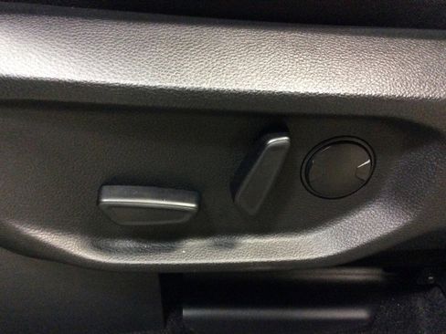 Used 2024 Ford Ranger XLT w/ Equipment Group 301A High image 16