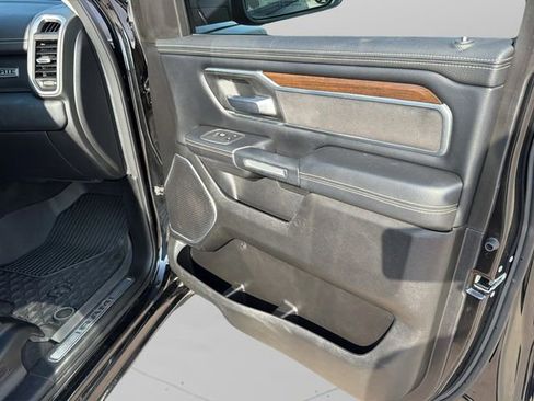 Used 2022 RAM 1500 Laramie image 11