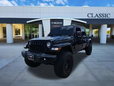 Used 2022 Jeep Gladiator Sport AWD/4WD image 9