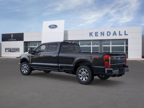New 2025 Ford F350 Lariat w/ Lariat Ultimate Package image 4