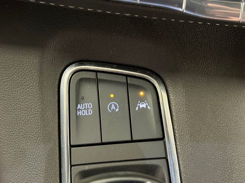 Certified 2024 Cadillac Escalade ESV Sport w/ Touring Package AWD/4WD image 37