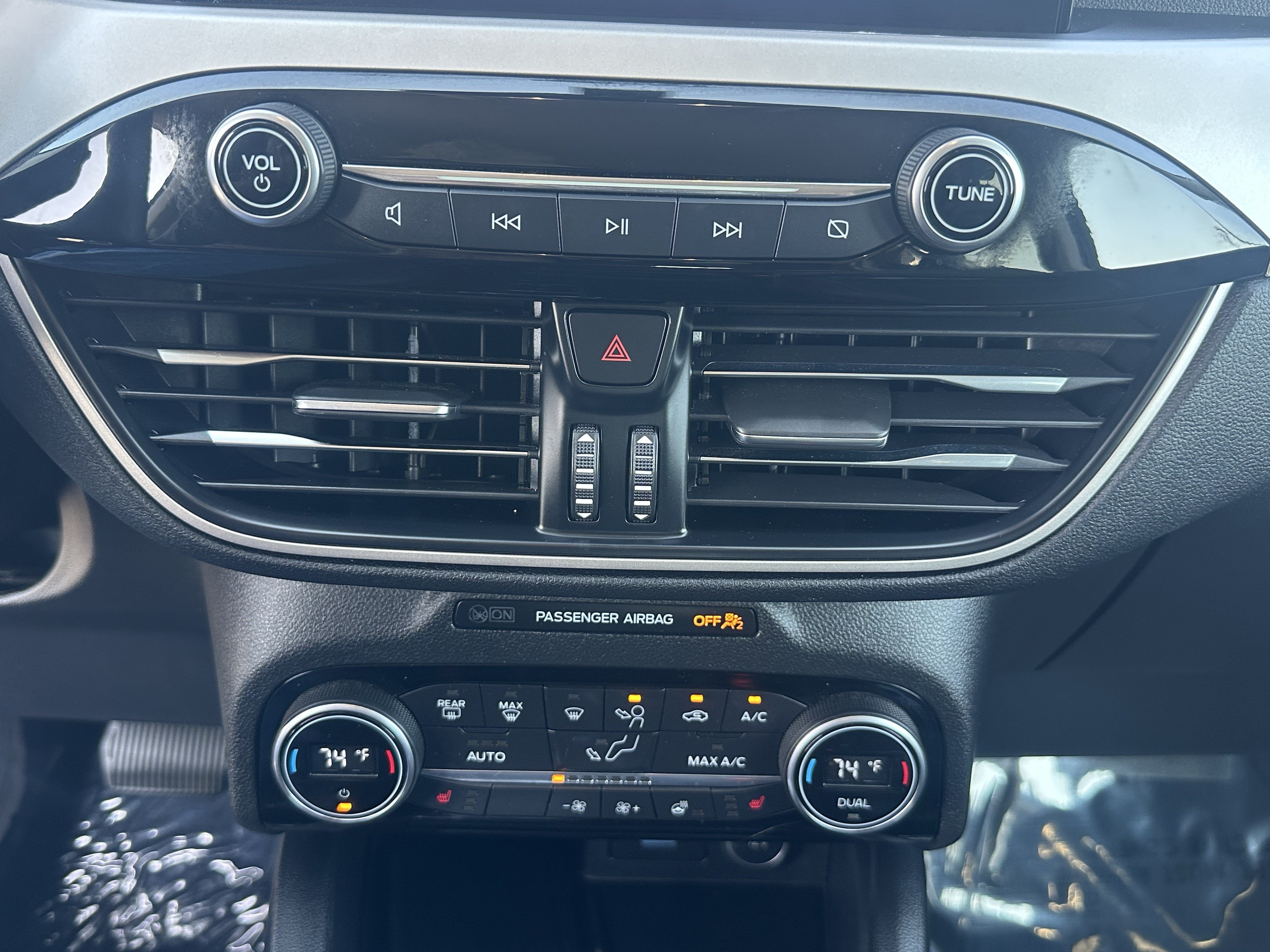 Used 2021 Ford Escape SEL w/ Technology Package FWD image 31