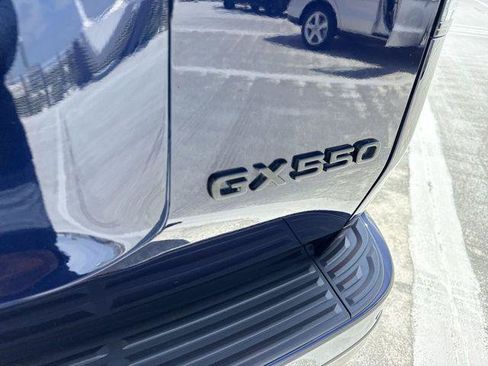 Certified 2025 Lexus GX 550 w/ Cold Area Package AWD/4WD image 26