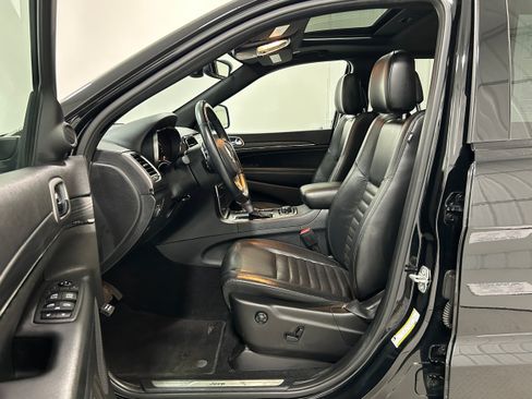 Used 2020 Jeep Grand Cherokee Limited X AWD/4WD image 4