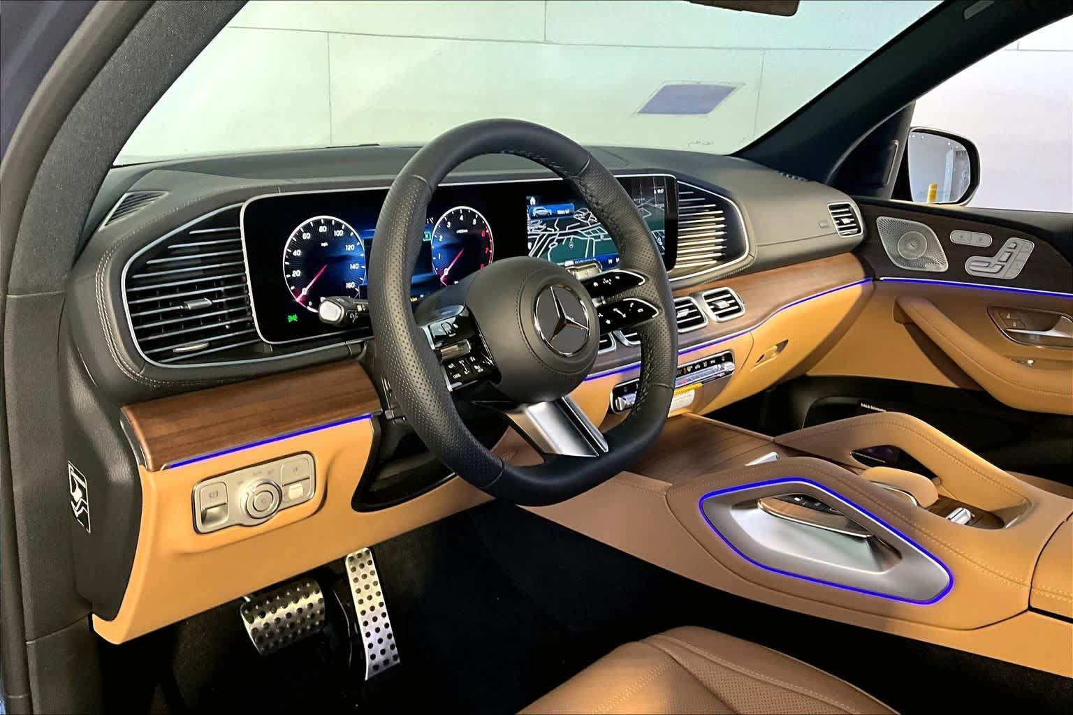 New 2026 Mercedes-Benz GLS 450 4MATIC image 9