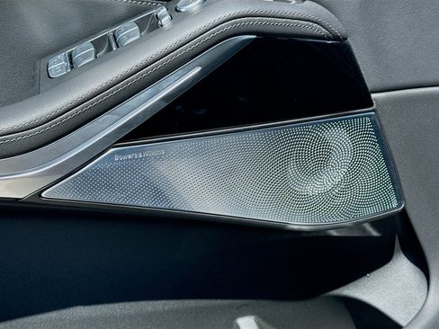 New 2026 BMW ALPINA XB7 AWD/4WD image 26