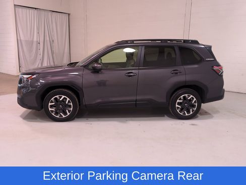 Certified 2025 Subaru Forester Premium w/ Convenience Package #1 AWD/4WD image 6