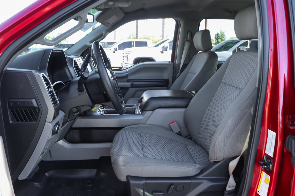 Used 2019 Ford F150 XLT w/ Equipment Group 302A Luxury AWD/4WD image 18