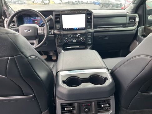 Used 2024 Ford F350 Lariat w/ Lariat Ultimate Package image 18