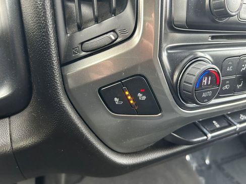 Used 2018 Chevrolet Silverado 1500 LT w/ All Star Edition image 37