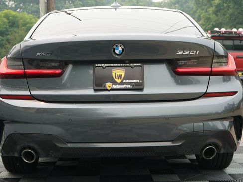 Used 2020 BMW 330i xDrive Sedan w/ M Sport Package AWD/4WD image 32