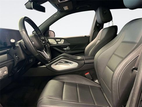 Certified 2023 Mercedes-Benz GLS 450 4MATIC image 18
