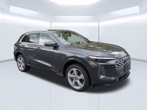 New 2026 Audi Q5 Premium Plus AWD/4WD image 11
