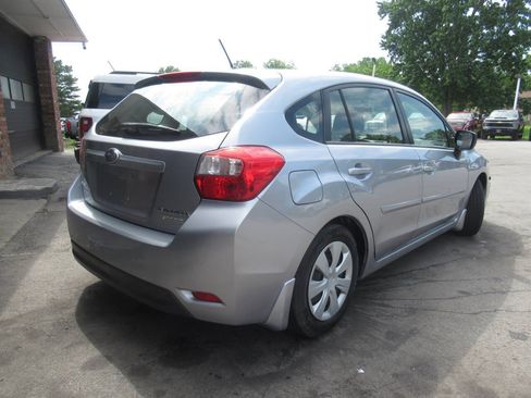 Used 2013 Subaru Impreza 2.0i AWD/4WD image 11