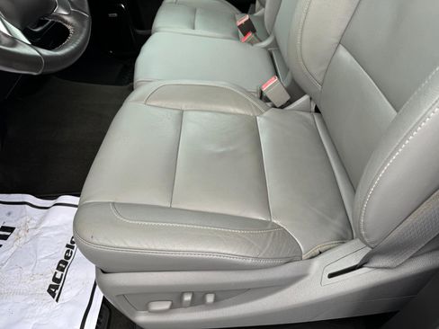 Used 2015 Chevrolet Silverado 3500 LTZ w/ Duramax Plus Package image 11