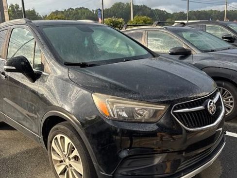 Used 2017 Buick Encore Preferred FWD image 2