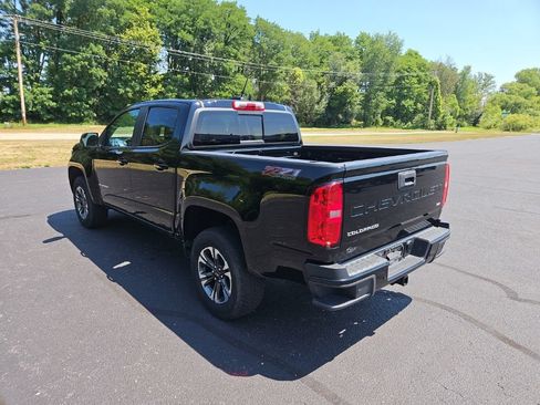 Used 2022 Chevrolet Colorado Z71 AWD/4WD image 5