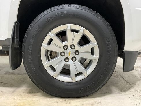 Used 2018 Chevrolet Colorado LT w/ LT Convenience Package AWD/4WD image 12