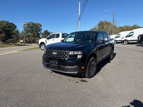 New 2025 Ford Maverick XLT w/ 4K Tow Package image 14