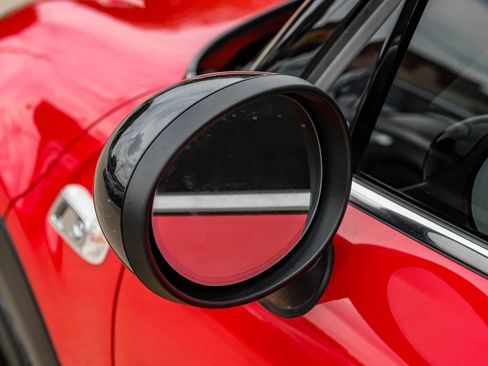 Used 2019 MINI Cooper S w/ Premium Package FWD image 47
