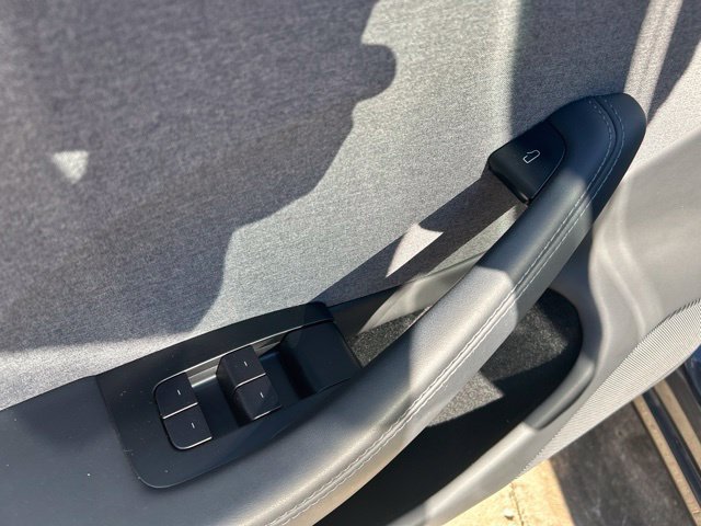 Used 2024 Tesla Model 3 Standard Range RWD image 16