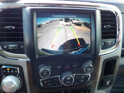 Used 2015 RAM 1500 Laramie w/ Convenience Group AWD/4WD image 27
