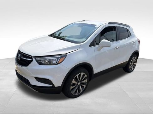 Used 2022 Buick Encore Preferred w/ Safety Package AWD/4WD image 4