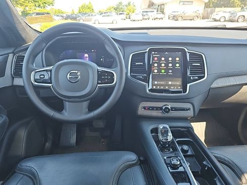 Used 2024 Volvo XC90 T8 Ultimate w/ Lounge Package AWD/4WD image 2