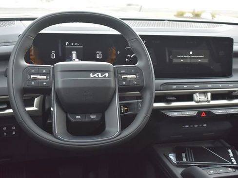 New 2027 Kia Telluride S image 22