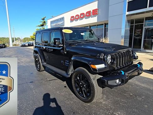 Used 2021 Jeep Wrangler Unlimited Sahara image 1