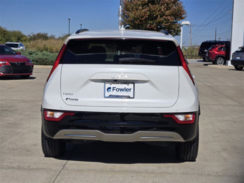 Used 2023 Kia Niro Wind image 6