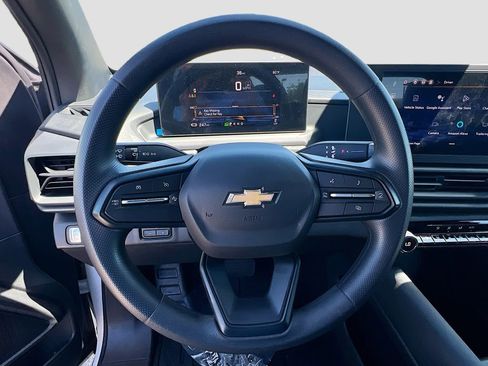 Used 2024 Chevrolet Silverado EV W/T AWD/4WD image 10