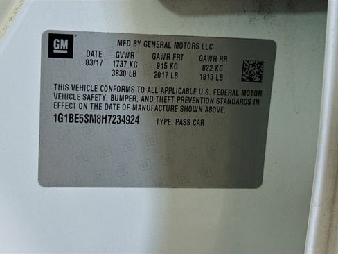 Used 2017 Chevrolet Cruze LT image 39