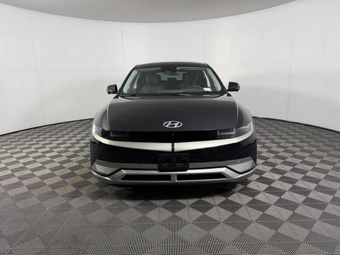 Used 2023 Hyundai Ioniq 5 Limited AWD/4WD image 3