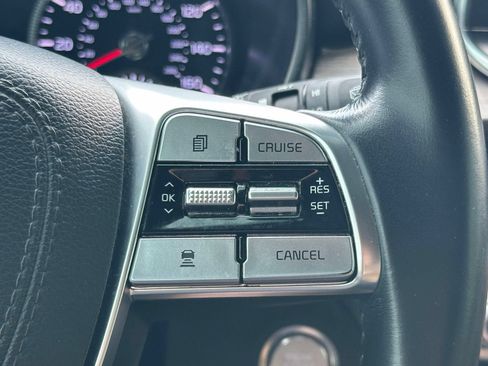 Used 2022 Kia Telluride SX w/ Towing Package FWD image 24