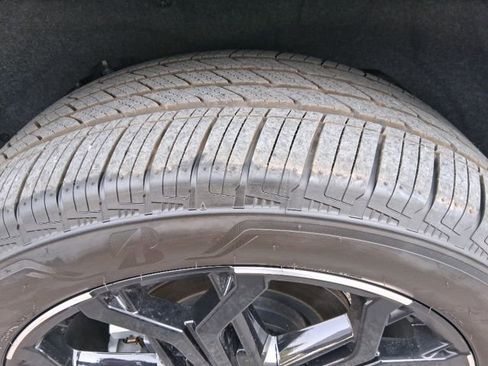 New 2026 INFINITI QX80 SPORT image 33