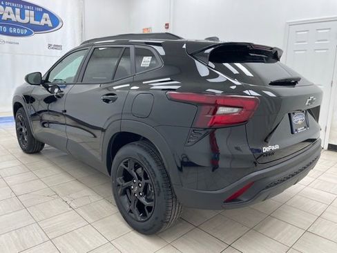 New 2026 Chevrolet Trax LT FWD image 18