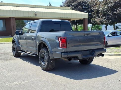 Used 2018 Ford F150 Raptor w/ Equipment Group 802A Luxury AWD/4WD image 3