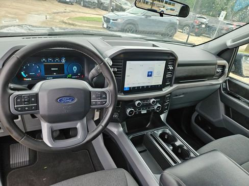 Used 2025 Ford F150 XLT w/ Equipment Group 301A Standard AWD/4WD image 16