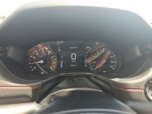 Used 2025 Jeep Compass Trailhawk AWD/4WD image 27