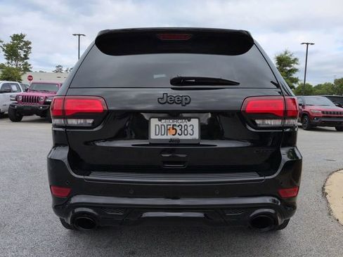 Used 2021 Jeep Grand Cherokee SRT AWD/4WD image 6