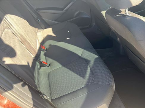 Used 2012 Volkswagen Passat 2.5 S image 20