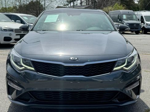 Used 2020 Kia Optima SE FWD image 2