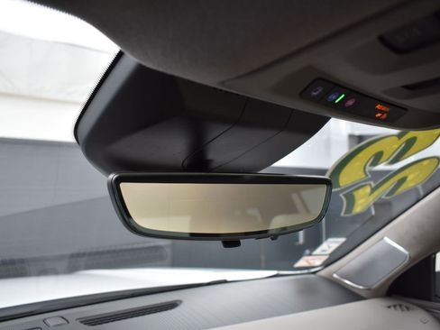 Used 2023 Cadillac Escalade ESV Premium Luxury Platinum w/ Heavy-Duty Trailer Package image 24